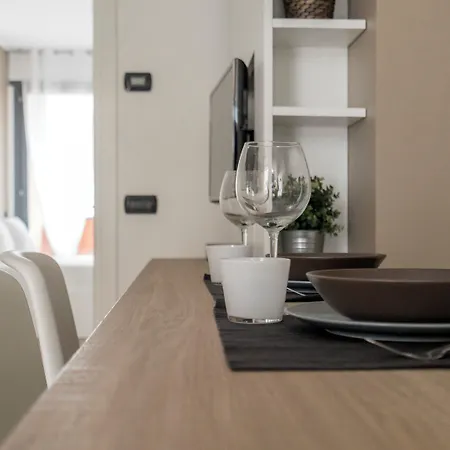 Italianway Easy - Marcantonio Dal Re 20 A * Milan