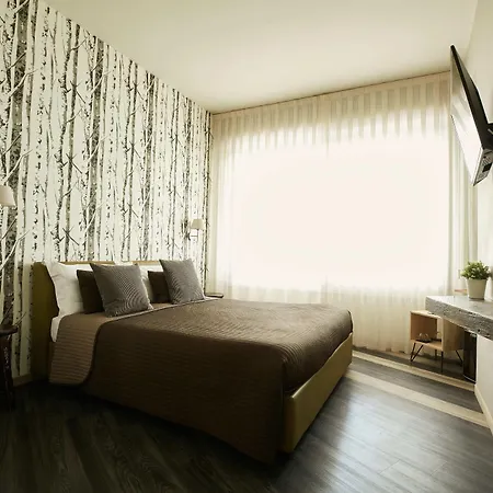 15 كوينديتشي باي سيرينديبيتي روومز ميلان