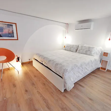 Apartman Likehome - Via Scaldasole Loft Milánó