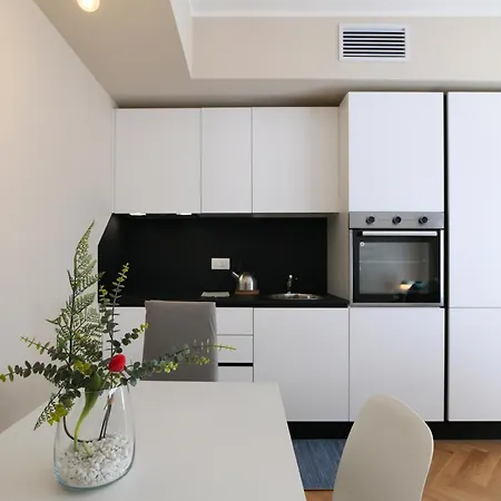 Primopiano - Jenner Apartman *