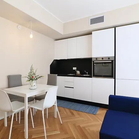 Primopiano - Jenner * Milánó