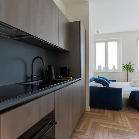 Yls Luxury 2 Milano