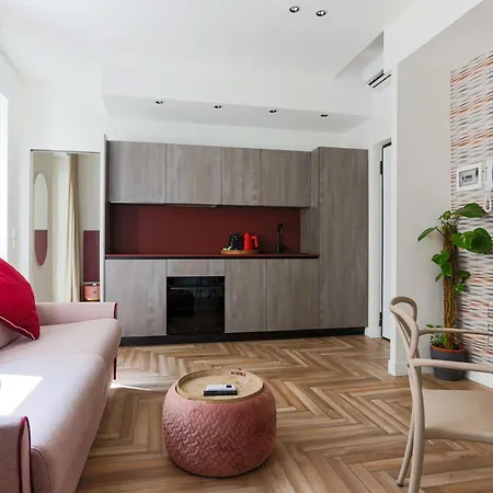 Yls Luxury 2