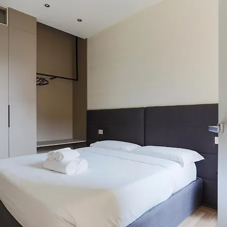Yls Luxury 2 Milano