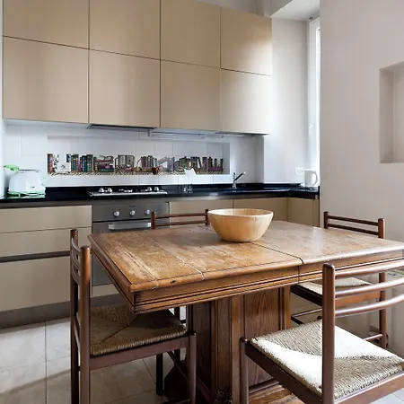 Italianway-reggimento Savoia Apartmán