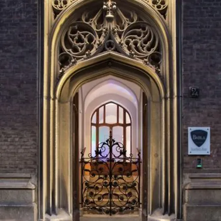 Babila & Bistrot אכסניה