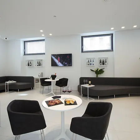 Gatto Bianco Mia Отель 2*