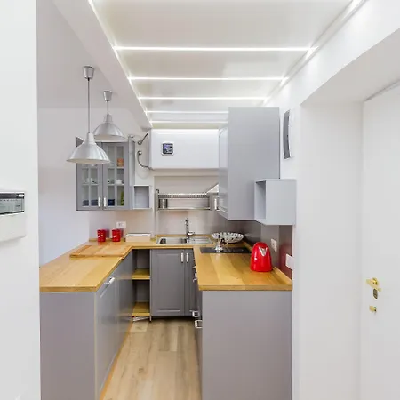 Alessia's Flat - Sarpi 2 Milano