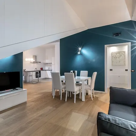 Easyhomes - Brera Luxury Lejlighed *