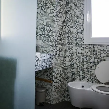 Apartment Monolocale In Via Cadore 2 - Duomo Milan