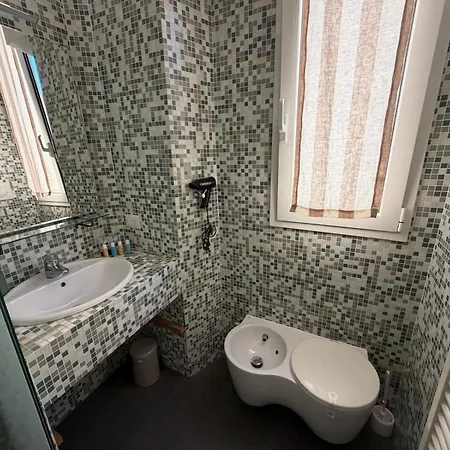 Apartment Monolocale In Via Cadore 2 - Duomo *