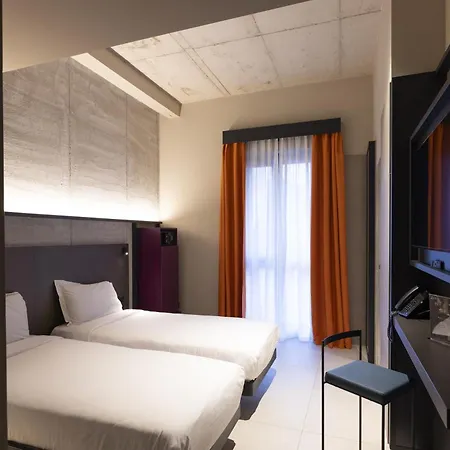 Joy 124 Hotel 4*
