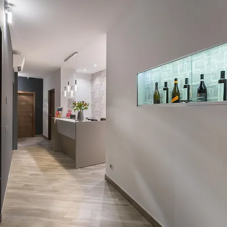 Apart-hotel Durini 4*