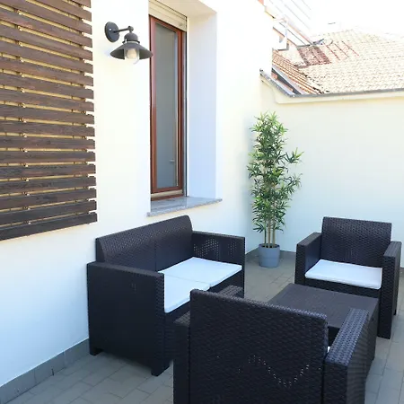 Carlo Goldoni 2* Mediolan