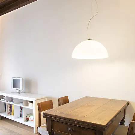 Appartement Easyhomes - Porta Venezia Oberdan Milaan