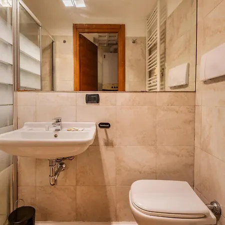 Διαμέρισμα Loft•moscova-chinatown•smart Tv *