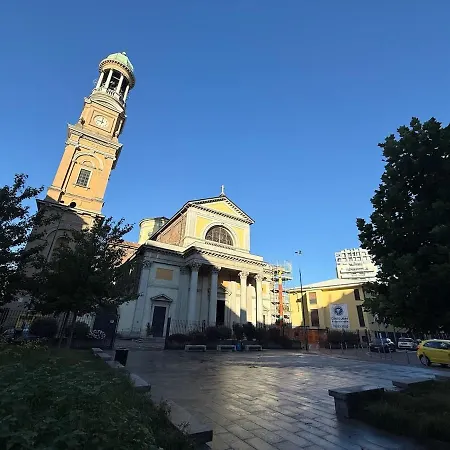 Charming Close To The Olympic Village Milánó