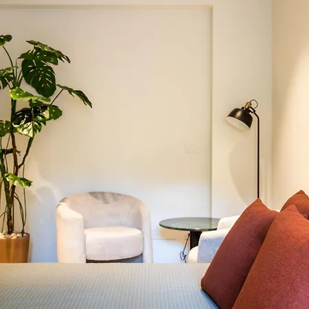 Navigli - Leobrothers - Alzaia Naviglio Pavese 8 3*