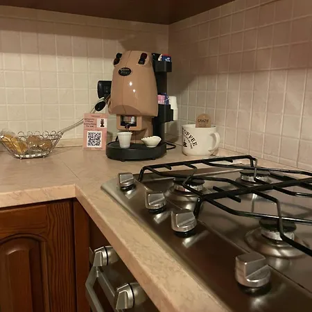 Skyline15-elegant Panoramic Apartment-metro M1- Only 20 Minutes From Cathedral Vakantiehuis