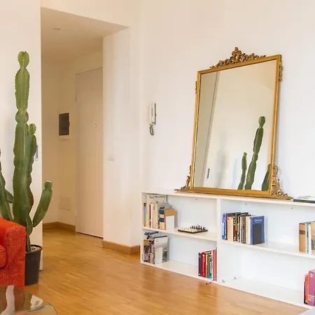 Tatil Evi Cozy 9th Floor With Amazing View Milano