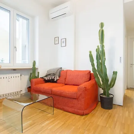 Cozy 9th Floor With Amazing View Casa vacanze Milano