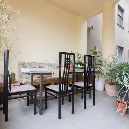 Cozy 9th Floor With Amazing View *