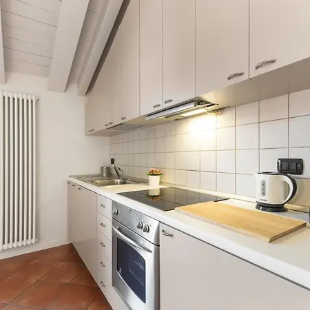 Viaornato Two-room Apartment, Niguarda * Milan