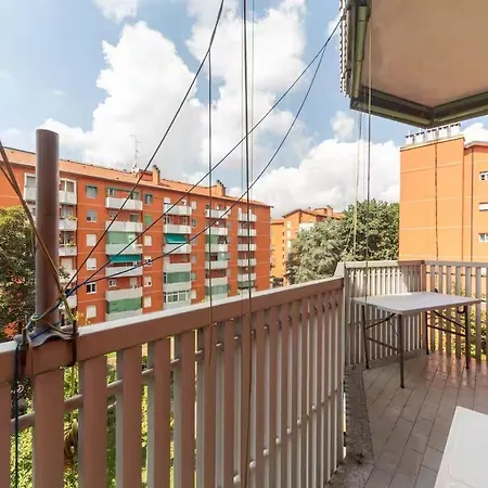 Apartament Olimpiadi - Jacuzzi Idromassaggio Mediolan