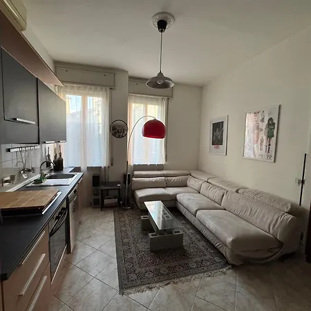 Entire Private 12 Minutes From Duomo Milano