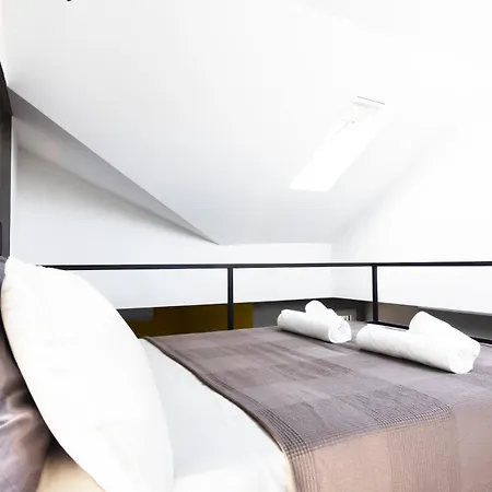 Il Loft Della Via Gluck - Next To Station Milan
