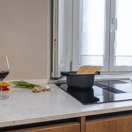 Italianway Comfort - Plinio 33 Appartement *