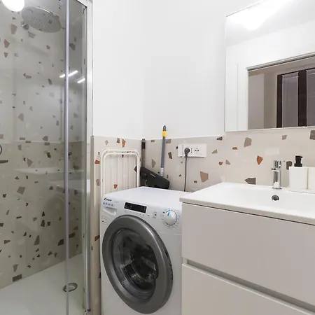 Primopiano - Rubens B Lejlighed *