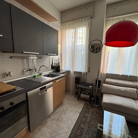 Entire Private 12 Minutes From Duomo *