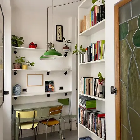 The Collector's - Private Terrace On Navigli * 밀라노