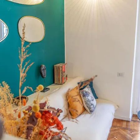 Maison Lumiere - A Few Steps From Station Διαμέρισμα Μιλάνο