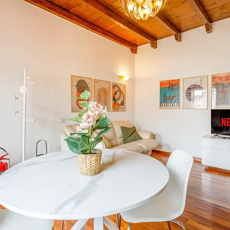 Appartement Porta Romana Vibes - A Truly Milanese Escape Milan