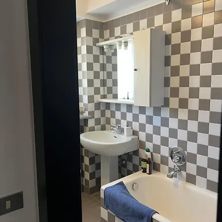 Apartman Lovely 1 Bedroom In Milano, Brera *