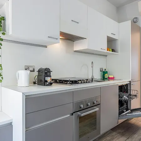 Giambellino Trilocale Accogliente Con Garage Apartman Milánó
