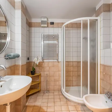 Viaornato Two-room Apartment, Niguarda Apartment *
