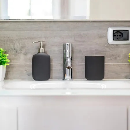 Modern Two-room Near Buenos Aires Milán