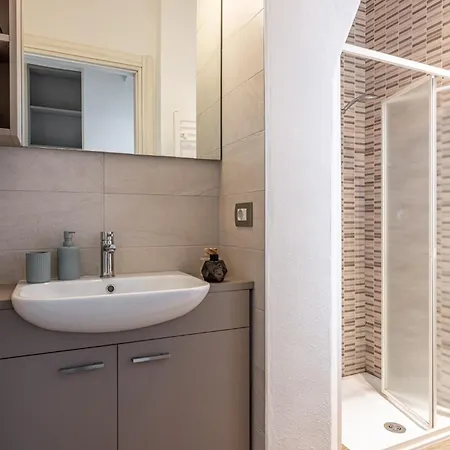 Giambellino Trilocale Accogliente Con Garage Apartman Milánó