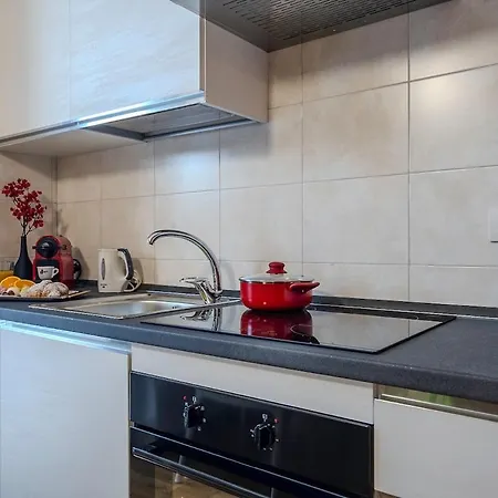 公寓 Casa Con Giardino Vicino Linate, 5 Minuti Arena Olimpica 米兰