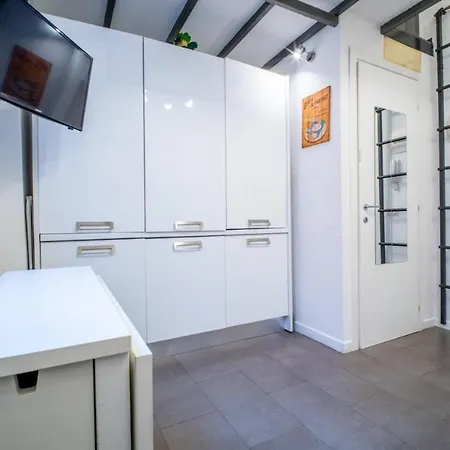 Close Station New Mini Loft Ac Wifi *