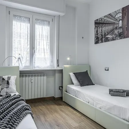 Giambellino Trilocale Accogliente Con Garage Apartman