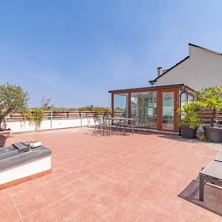 10' Navigli, Penthouse With Panoramic View Апартаменты