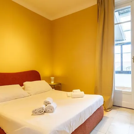 Shopping District -200 Mq - 8 People Апартаменты Милан