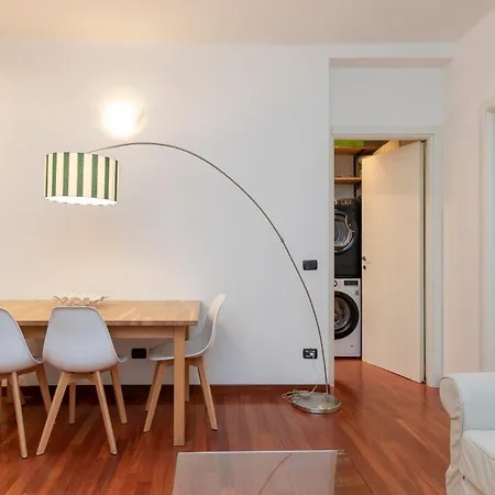 I-host - Ripa Navigli * Μιλάνο