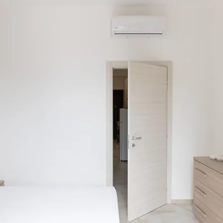 Elegant One Bedroom In Rovereto - Mirable Pm