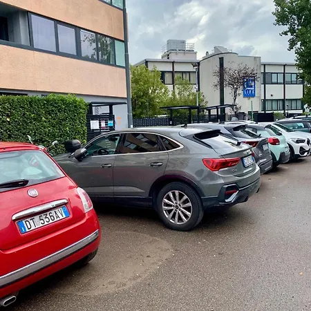 Apartamento Mylo's -15 Minutes From The Duomo, Ieo, Prada Milán