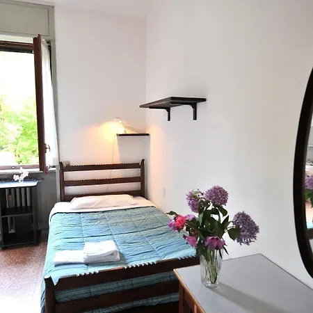 오스텔로린다 호스텔